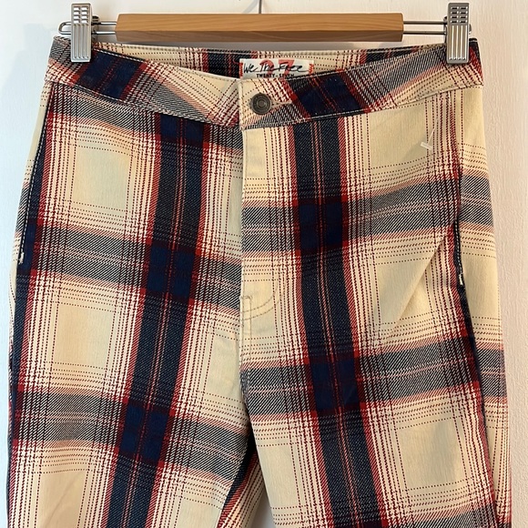 ✨HP✨ NWOTS FP JUST FLOAT ON FLARE JEANS (27) - Picture 6 of 15